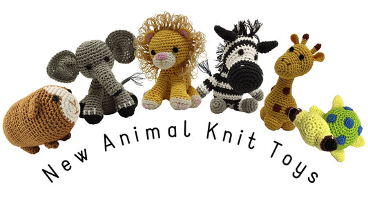 Knit Knack-New Animal Organic Cotton Pet Toys: King Cuddles the Lion