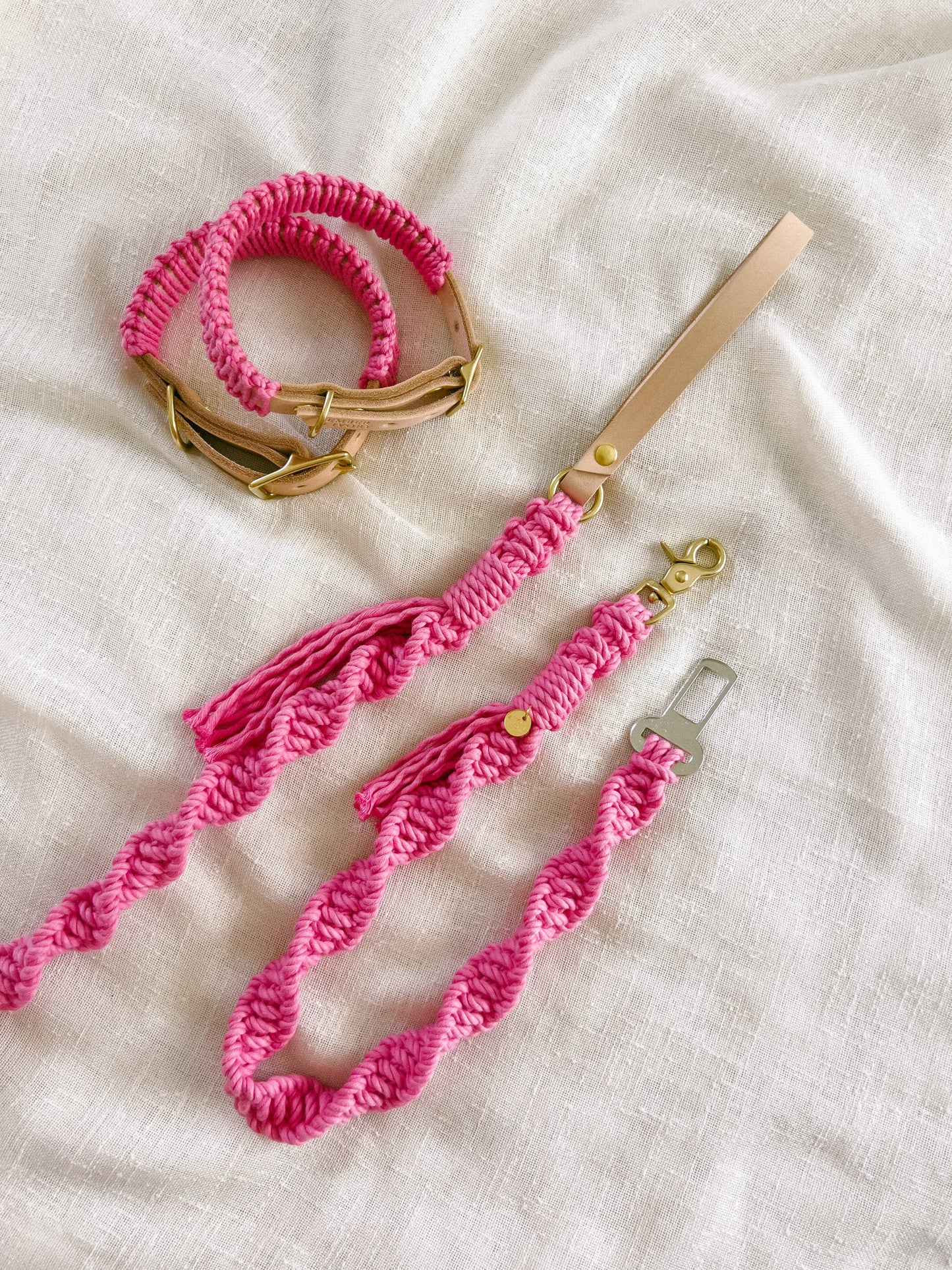 Macrame Dog Leash w/ Leather Handle - Hot Pink Rope