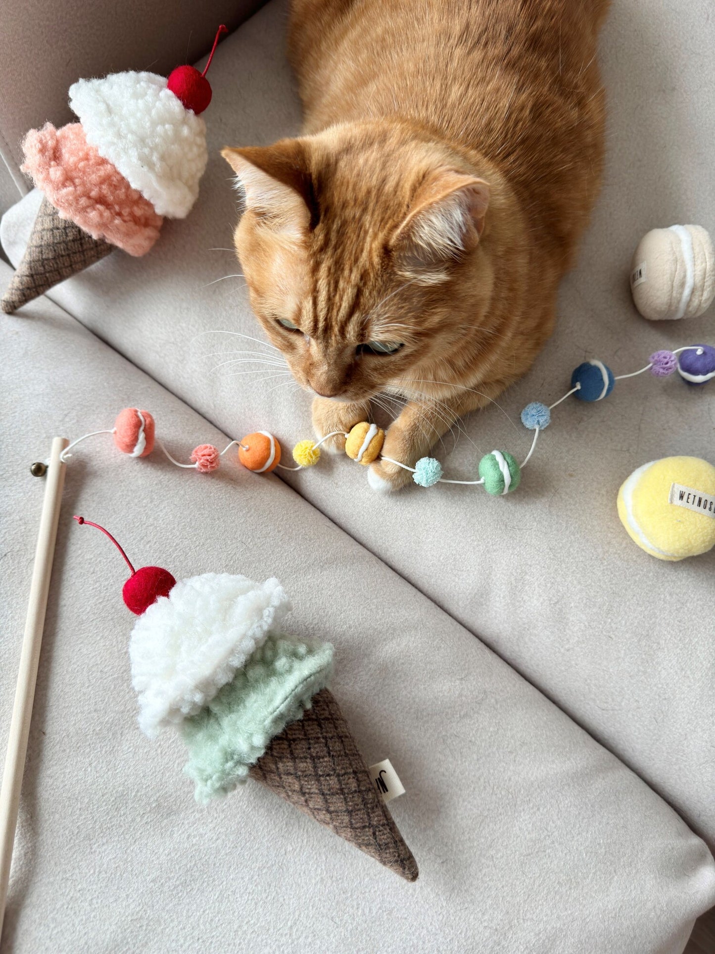 Mini Macaron Rod Cat Toy